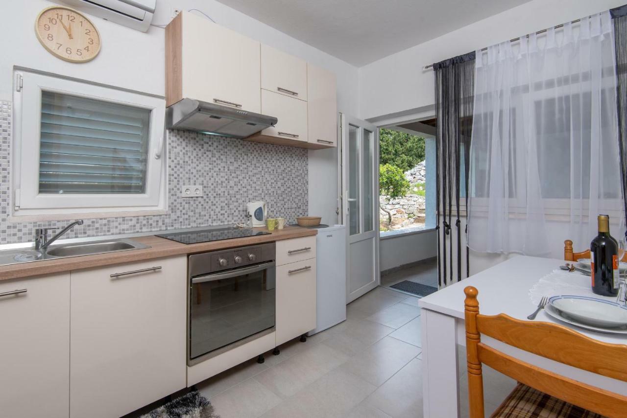 Apartment Kuna Kuna Peljeska Luaran gambar