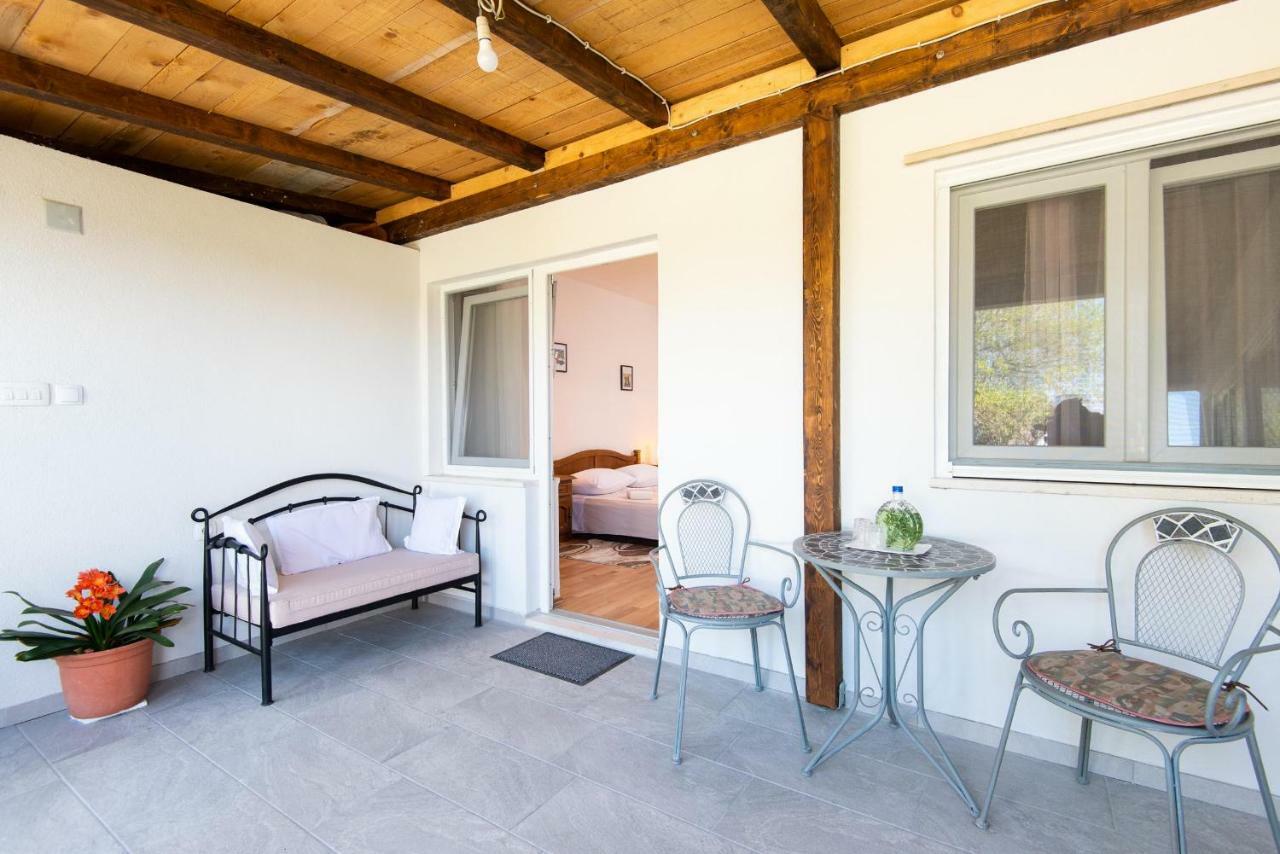 Apartment Kuna Kuna Peljeska Luaran gambar